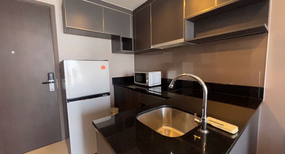 Condo en venta y en alquiler de 1 habitaciones en Khlong San, Bangkok