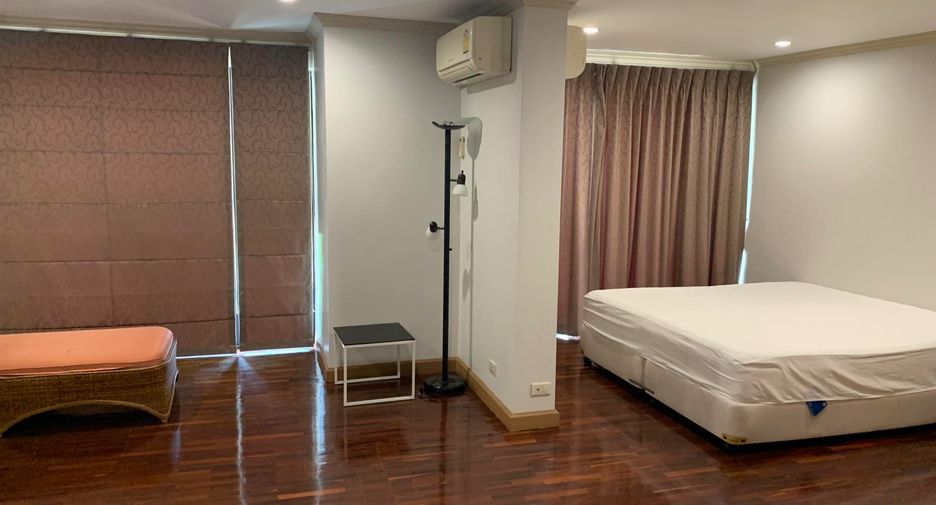 Reihenhaus zur Miete mit 4 Zimmer in Sathon, Bangkok