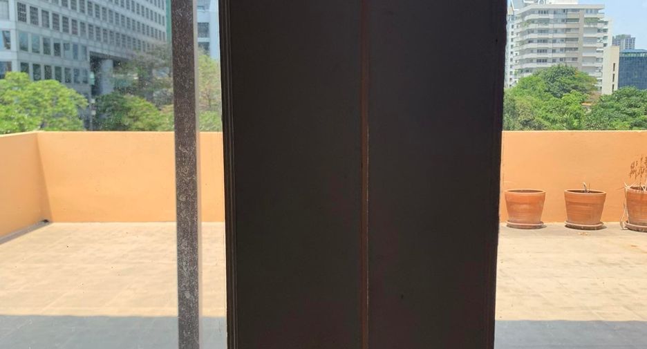 Reihenhaus zur Miete mit 4 Zimmer in Sathon, Bangkok