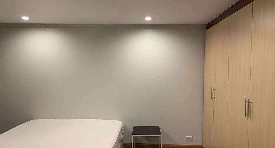 Reihenhaus zur Miete mit 4 Zimmer in Sathon, Bangkok