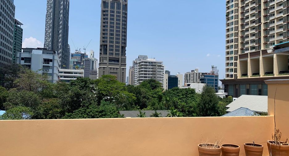 Reihenhaus zur Miete mit 4 Zimmer in Sathon, Bangkok