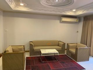 Reihenhaus zur Miete mit 4 Zimmer in Sathon, Bangkok