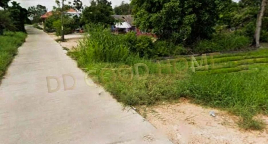 For sale land in Banphot Phisai, Nakhon Sawan