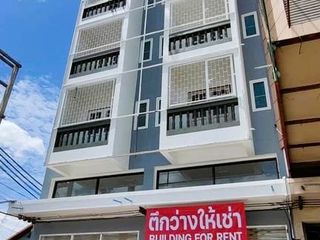 For rent 2 Beds retail Space in Lam Luk Ka, Pathum Thani
