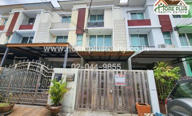 For sale 5 bedrooms townhouse in Yan Nawa, Bangkok