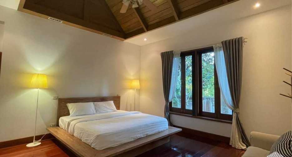 For sale 14 Beds villa in Mae Rim, Chiang Mai
