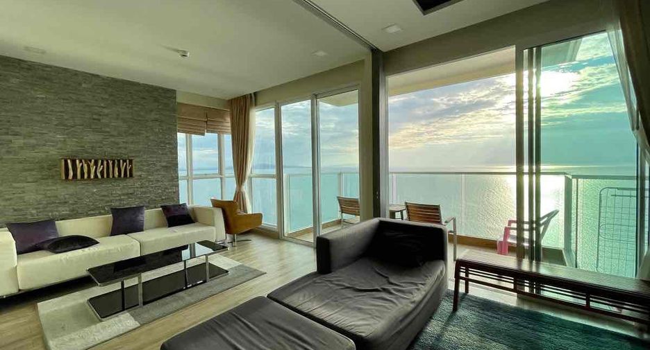 For rent 2 bedrooms condo in Bang Lamung, Chonburi