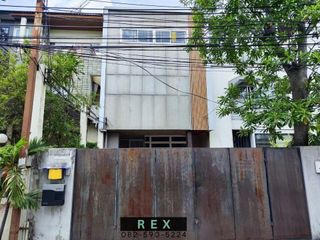 For rent and for sale 5 bed office in Chatuchak, Bangkok