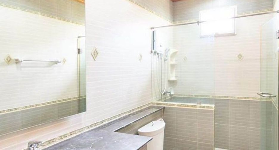 For rent and for sale 4 bedrooms house in Mueang Chiang Mai, Chiang Mai