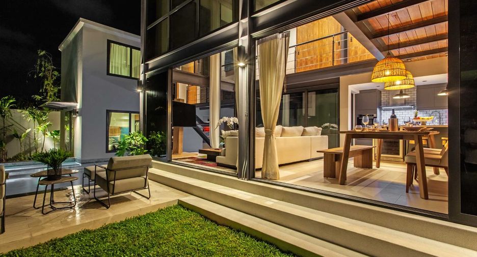 For sale 3 bedrooms villa in Thalang, Phuket