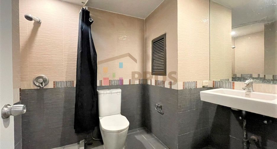 Condo en venta de 2 habitaciones en Watthana, Bangkok