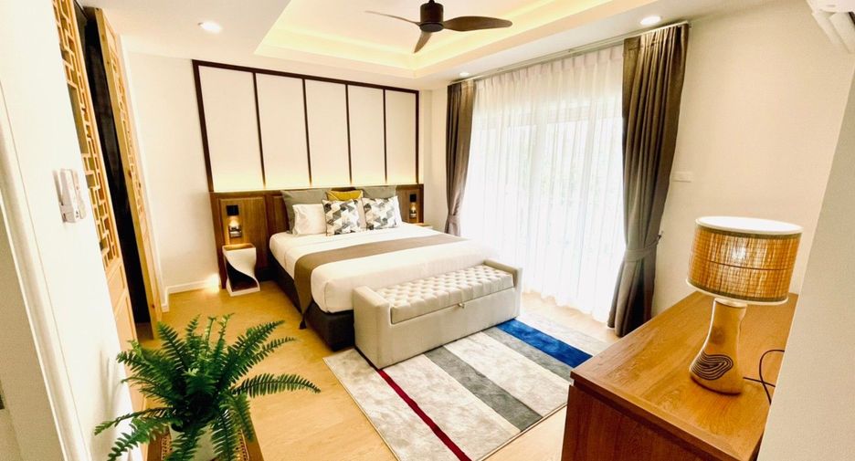For rent 6 bedrooms villa in Mueang Phuket, Phuket