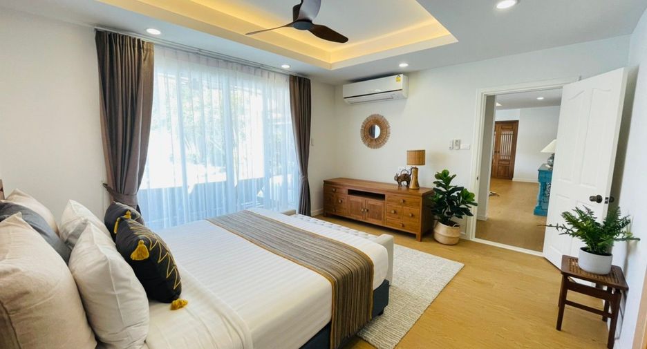 For rent 6 bedrooms villa in Mueang Phuket, Phuket