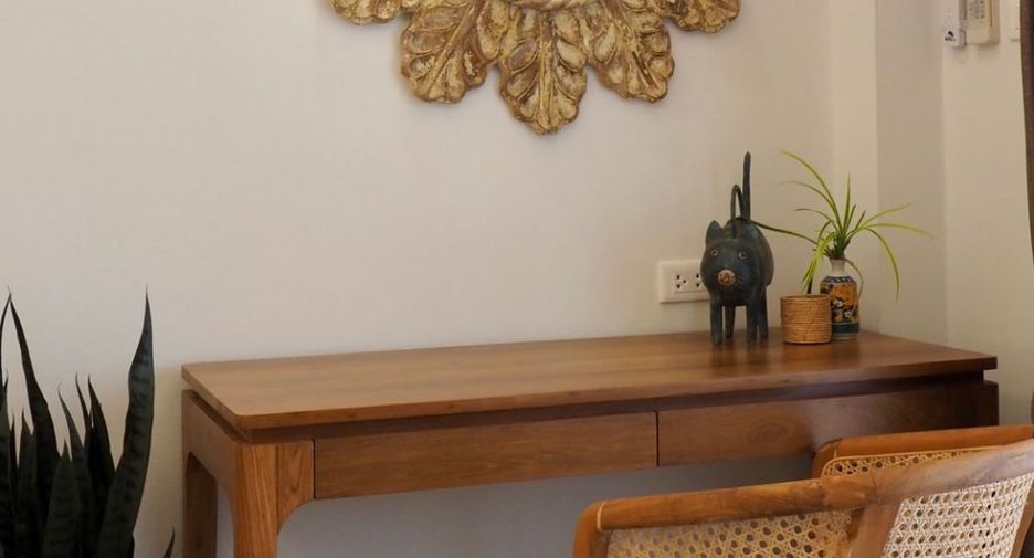 For rent 6 bedrooms villa in Mueang Phuket, Phuket