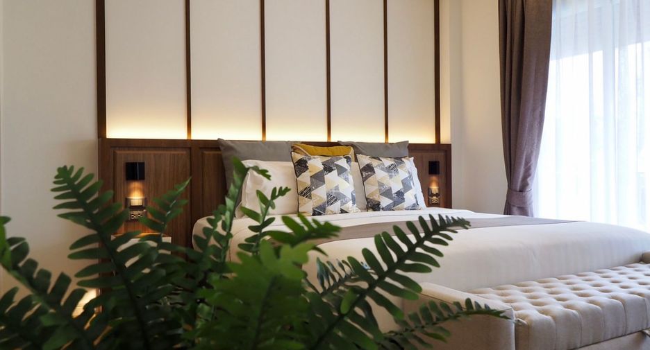For rent 6 bedrooms villa in Mueang Phuket, Phuket