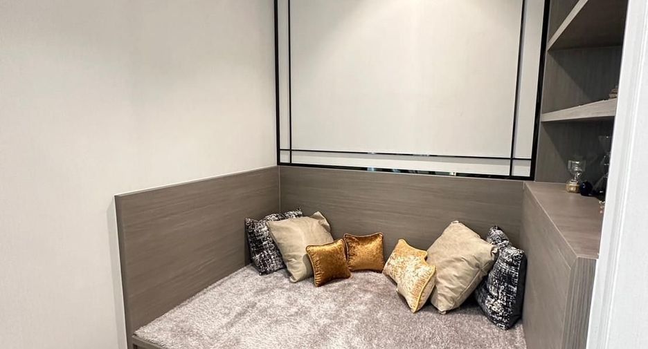 For rent and for sale 2 bedrooms condo in Pathum Wan, Bangkok