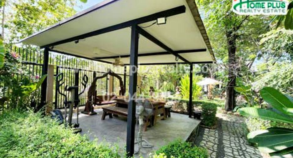 Terreno en venta en Khan Na Yao, Bangkok