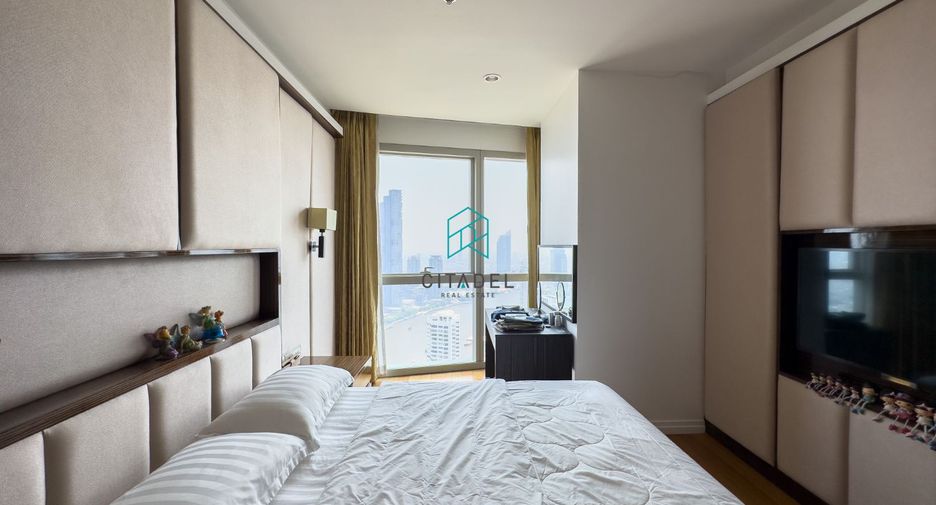 Condo en venta de 3 habitaciones en Sathon, Bangkok