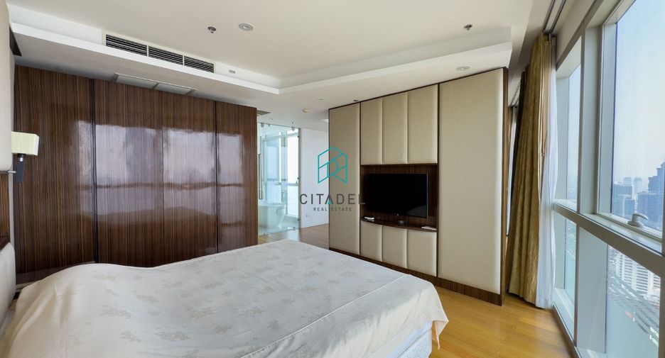 Condo en venta de 3 habitaciones en Sathon, Bangkok
