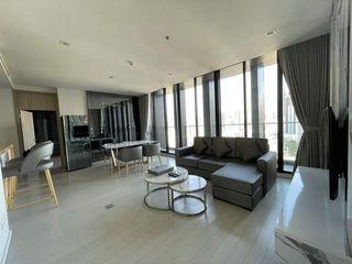 Wohnung zur Miete mit 3 Zimmer in Pathum Wan, Bangkok