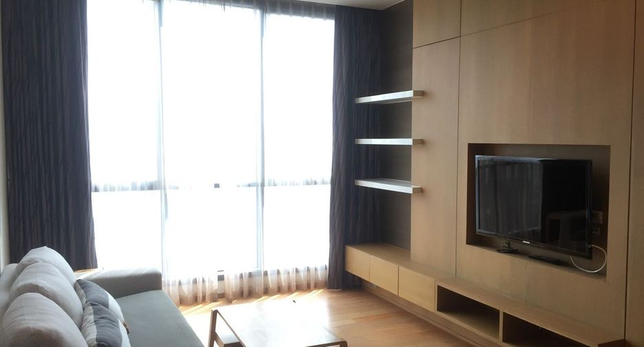 À vendre 2 chambres condo à Khlong Toei, Bangkok