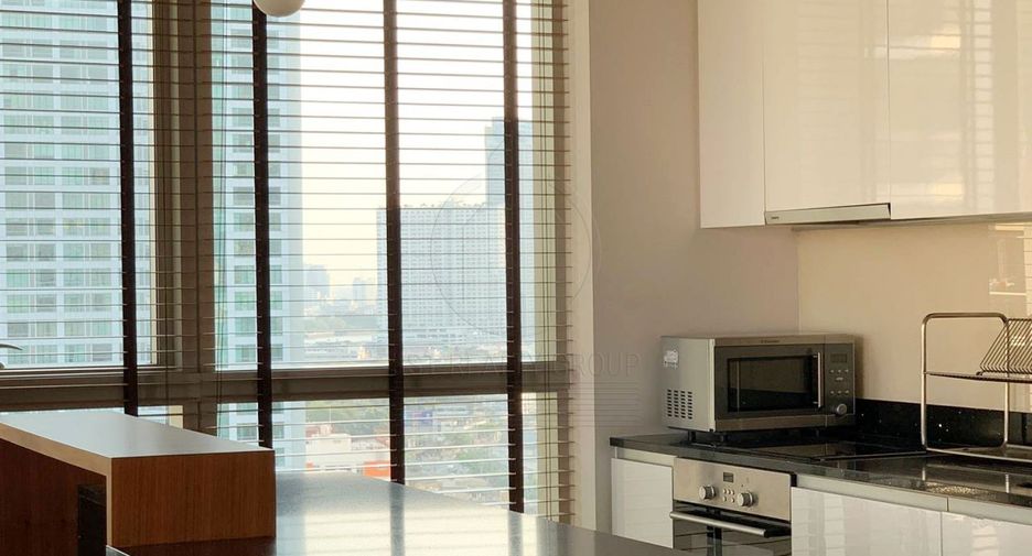 Condo en venta de 2 habitaciones en Sathon, Bangkok