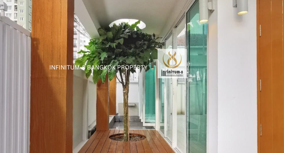 Oficina en venta de 5 habitaciones en Suan Luang, Bangkok