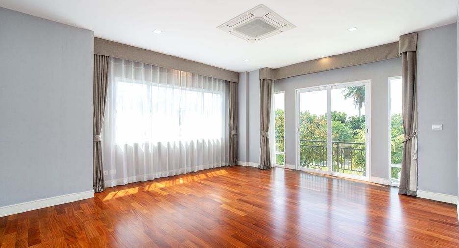 For sale 4 bedrooms house in Bang Kruai, Nonthaburi
