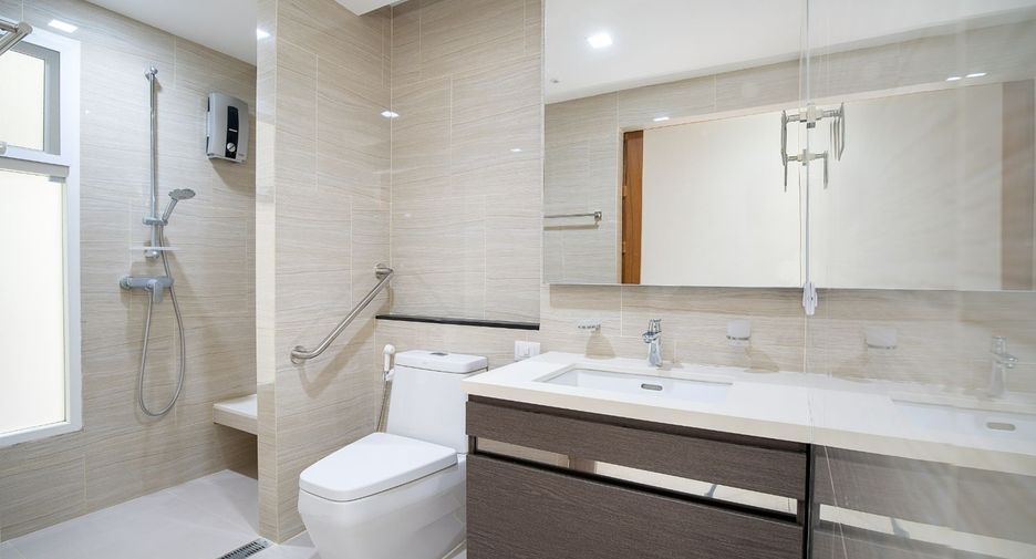 For sale 4 bedrooms house in Bang Kruai, Nonthaburi