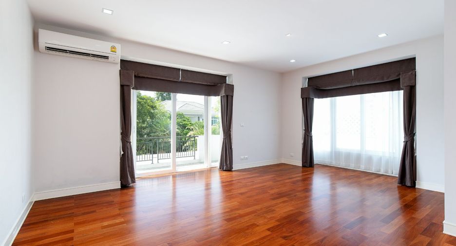 For sale 4 bedrooms house in Bang Kruai, Nonthaburi