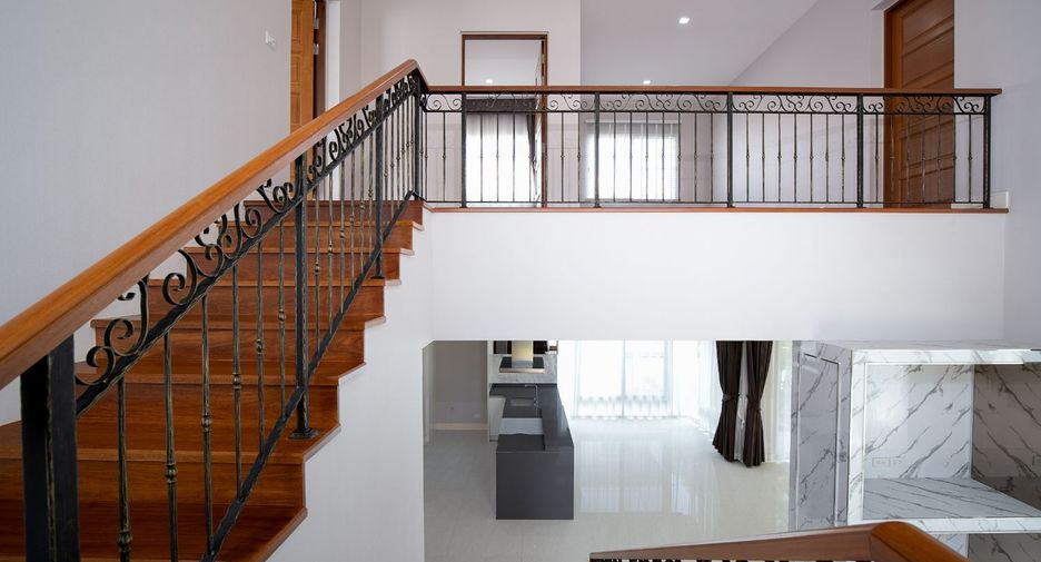 For sale 4 bedrooms house in Bang Kruai, Nonthaburi