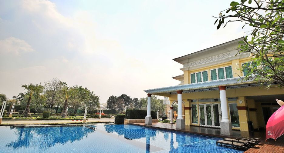 For sale 4 bedrooms house in Bang Kruai, Nonthaburi
