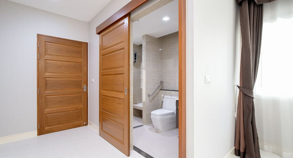 For sale 4 bedrooms house in Bang Kruai, Nonthaburi
