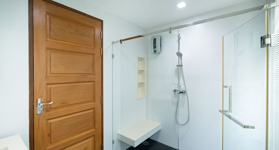 For sale 4 bedrooms house in Bang Kruai, Nonthaburi