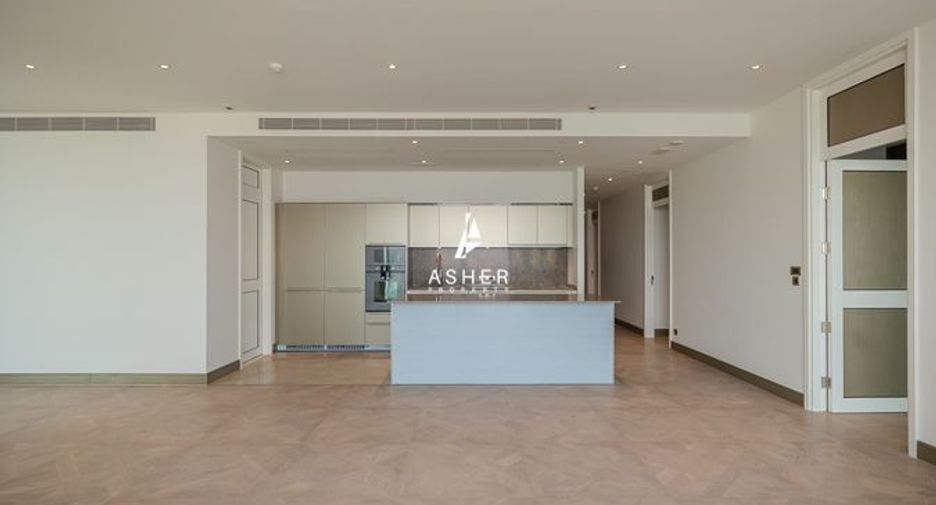 For sale 3 bed condo in Khlong San, Bangkok