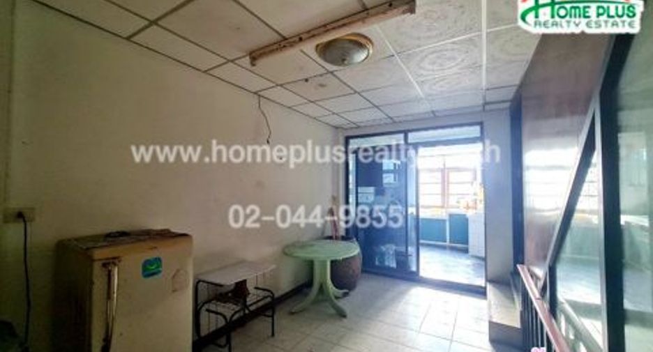 For sale retail Space in Bang Na, Bangkok