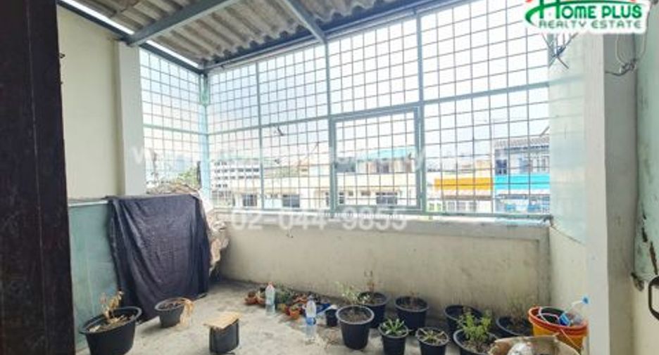 For sale retail Space in Bang Na, Bangkok