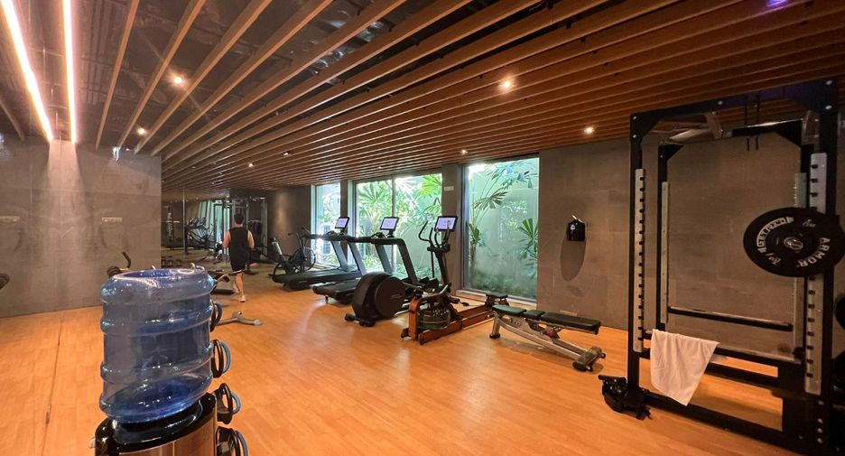 For sale 4 bedrooms condo in Kathu, Phuket