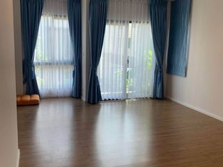 出租 和 出售 4 卧室 独立屋 在 Prawet, 曼谷
