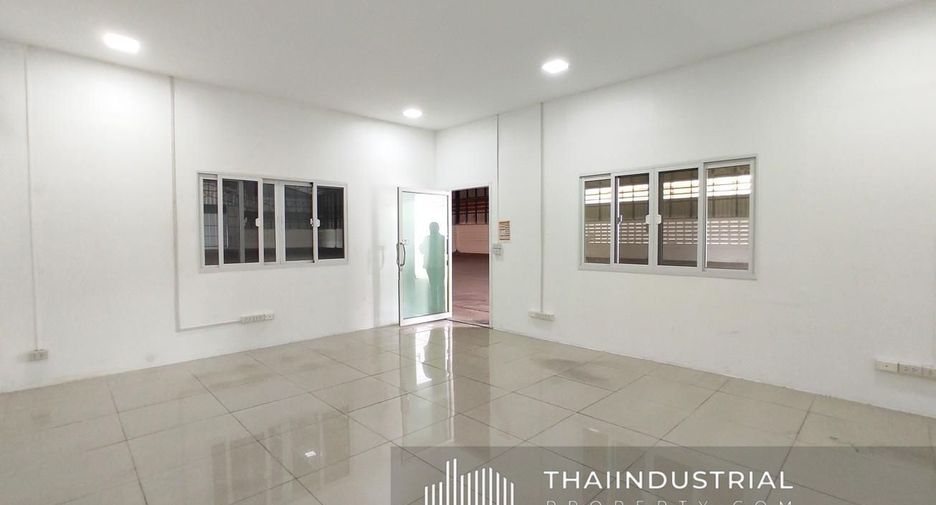 Lagerhaus zur Miete in Mueang Pathum Thani, Pathum Thani