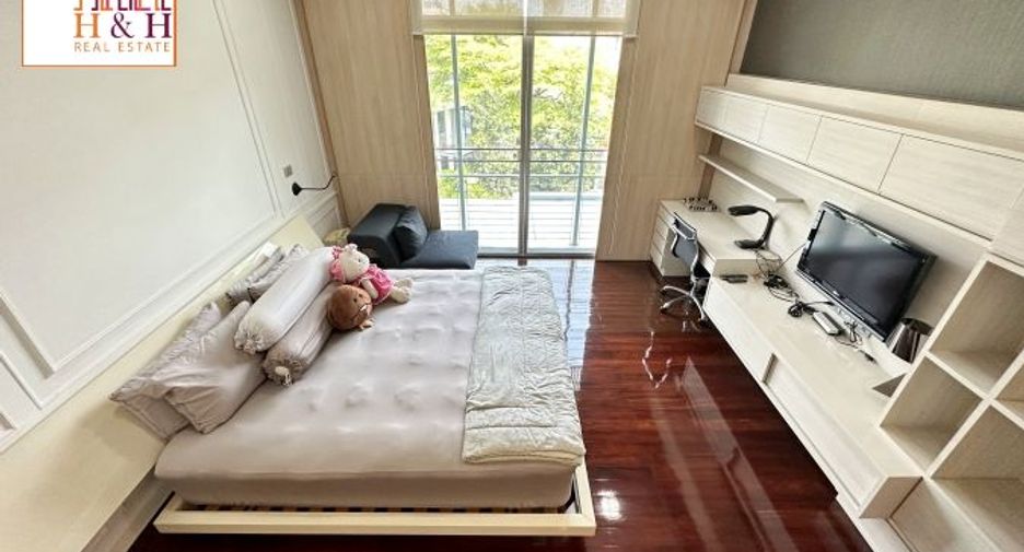 For rent and for sale 3 bed house in Chatuchak, Bangkok