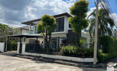 For rent 4 bed house in Mueang Chiang Mai, Chiang Mai