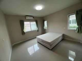 For rent 4 bed house in Lat Krabang, Bangkok