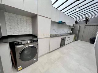 Reihenhaus zur Miete mit 3 Zimmer in Wang Thonglang, Bangkok