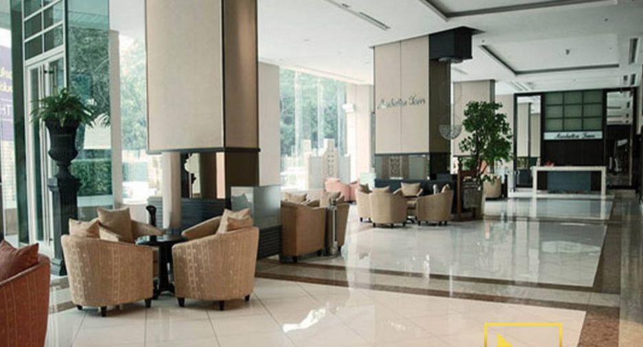 For rent 2 bedrooms condo in Ratchathewi, Bangkok