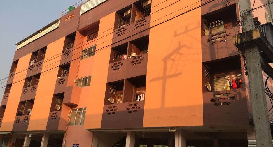 For sale 47 Beds apartment in Mueang Lampang, Lampang