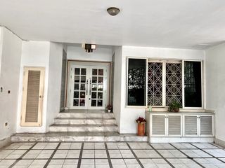 For sale 3 bedrooms townhouse in Yan Nawa, Bangkok