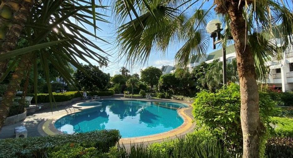 For sale 3 bedrooms townhouse in Yan Nawa, Bangkok
