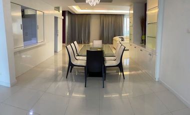 Condo en alquiler de 4 habitaciones en Watthana, Bangkok