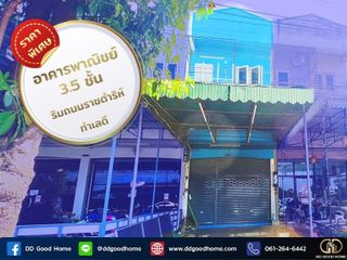 For sale 3 bed retail Space in Mueang Phetchaburi, Phetchaburi